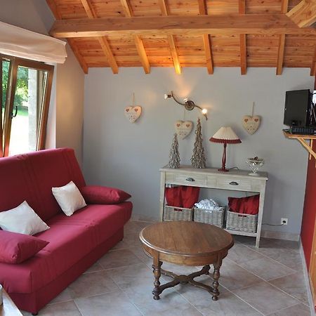 Gite Du Vieux Pommier Herbeumont Zimmer foto